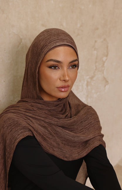 Hijab texturé marron baie